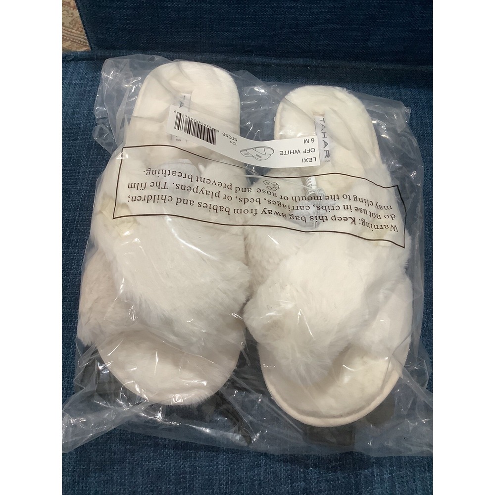Tahari - Faux Fur Off White Crisscross Slippers, Size 6M - NEW ~ MSRP $48